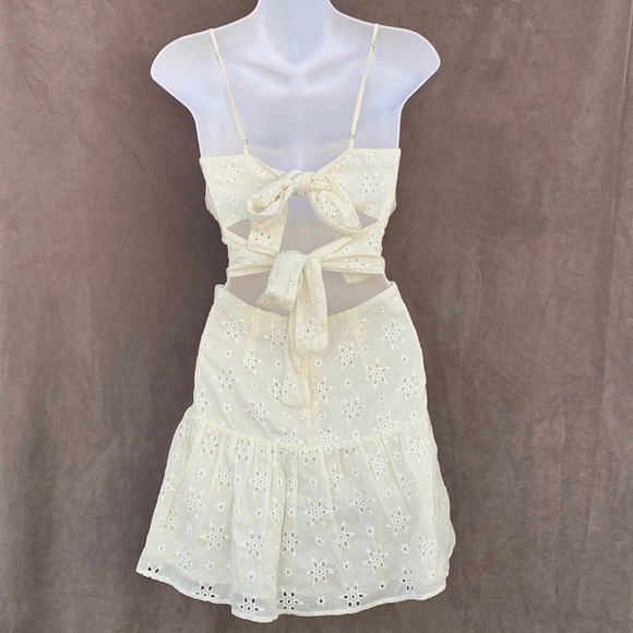 Revolve Lovers + Friends Cream Eyelet Embroidered Back Tie Spaghetti Strap Dress - Picture 6 of 16